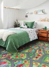 [Dětský metrážny koberec Little Village 90]