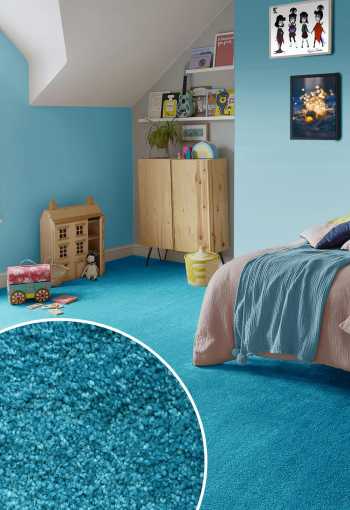 Metrážový koberec RACING 82