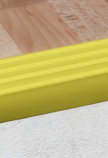 PVC schodová hrana Fatra 1891-421 žlutá