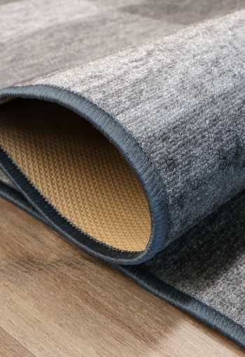 [behun-icona-97-4.jpg]