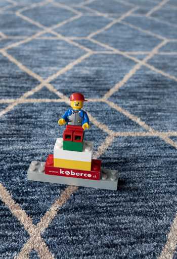 [koberec-palazzo-6958-dark-blue-3.jpg]