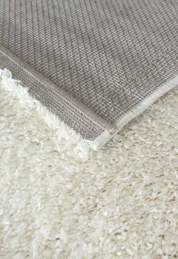 [kusovy-koberec-liffe-shaggy-1500-kremovy-4.jpg]