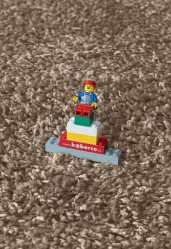 [kusovy-koberec-liffe-shaggy-1500-hnedy-2.jpg]