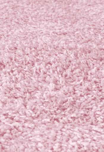 [koberec-top-shaggy-pink-2.jpg]