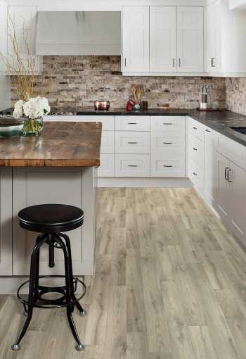 [pvc-vector-lime-oak-796m-5.jpg]