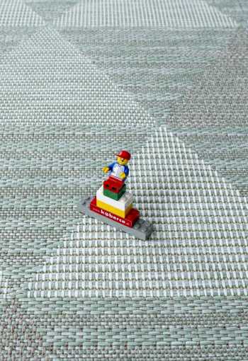 [kusovy-koberec-flat-21132-mint-2.jpg]