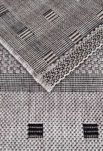 [kusovy-koberec-finca-520-silver-4.jpg]