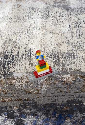 [kusovy-koberec-lexus-9106-beige-blue-2.jpg]