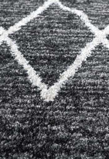 [kusovy-koberec-agadir-502-graphite-1.jpg]