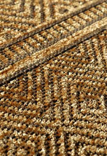 [kusovy-koberec-saran-268-mustard-1.jpg]