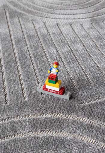 [kusovy-koberec-zen-garden-grey-2.jpg]