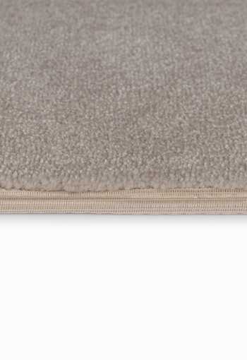 [metrazny-kobrec-sentiment-34-3.jpg]