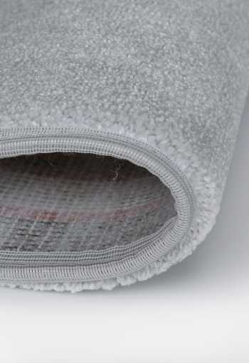 [metrazny-kobrec-sentiment-90-4.jpg]