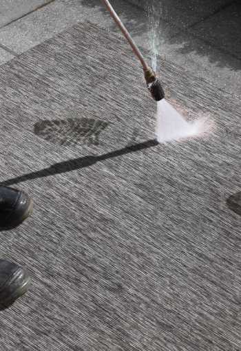 [103097_cleaning.jpg]