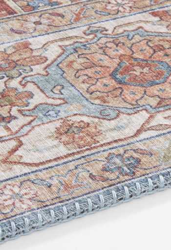 [104014_l_det02.jpg]