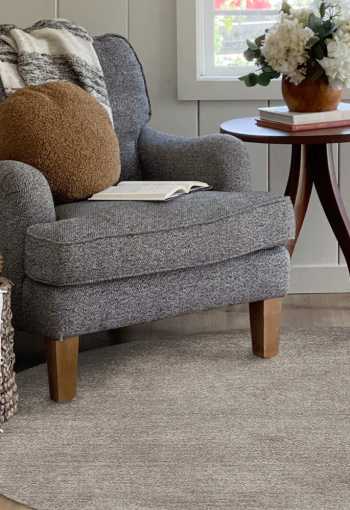 [koberec-labrador-71351-050-kruh-5.jpg]