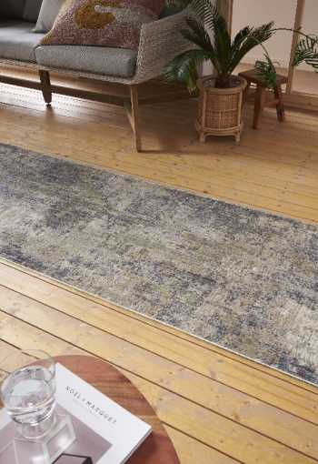 [105586_laufer_001_mil.jpg]