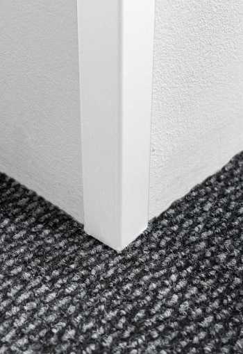 [ochranny-rohovy-profil-samolepiaci-biela-2.jpg]