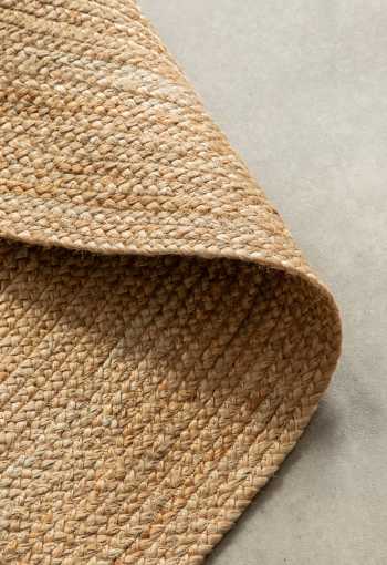 [koberec-jute-braided-106006-gold-2.jpg]