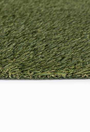 [umely-travnik-booby-2.jpg]