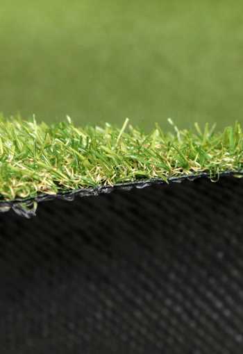 [umely-travnik-spectal-3.jpg]