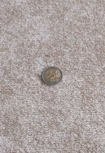 [metrazny-koberec-delight-34-svetlohneda-2.jpg]