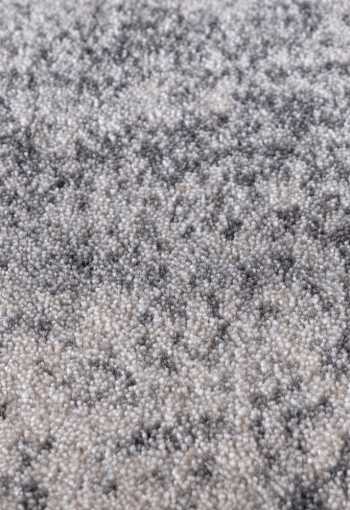 [kusovy-kobrec-isfaha-m-korist-grey-1.jpg]