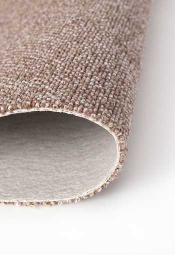 [metrazny-koberec-nero-33-4.jpg]