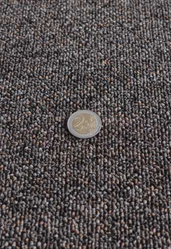 [metrazny-koberec-nero-97-2.jpg]