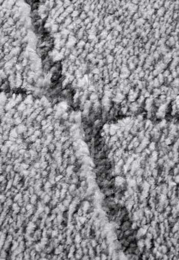 [106082_l_zoom1.jpg]