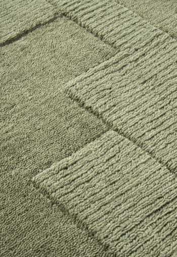 [106182_l_zoom1.jpg]