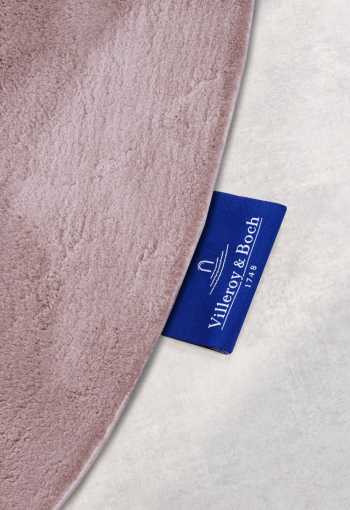 [106161_r_zoom2.jpg]