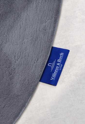 [106162_r_zoom2.jpg]