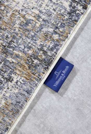 [106132_l_zoom2.jpg]