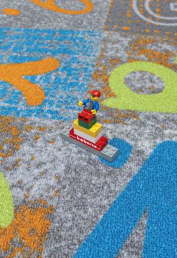 [detsky-metrazny-koberec-alphabet-150-2.jpg]