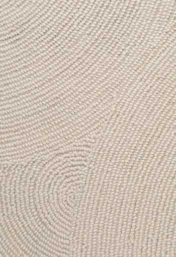 [106220_r_zoom1.jpg]