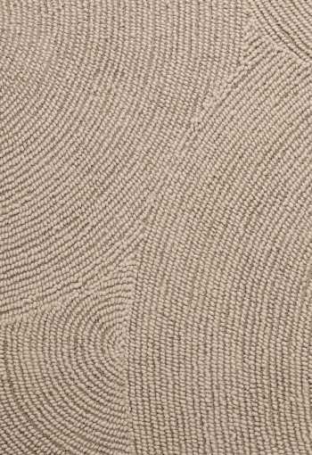 [106221_r_zoom1.jpg]