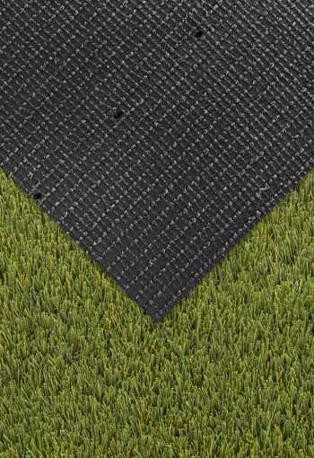 [umely-travnik-panorama-5.jpg]