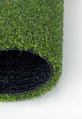 [umely-travnik-royal-green-4.jpg]