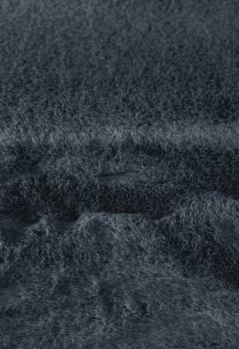 [kusovy-koberec-heaven-800-graphite-1.jpg]