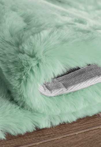 [kusovy-koberec-heaven-800-jade-4.jpg]