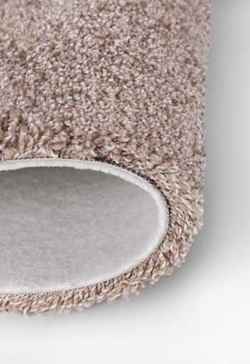 [metrazny-koberec-xavier-63-4.jpg]