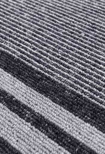 [schodove-naslapy-gandia-siva-1.jpg]