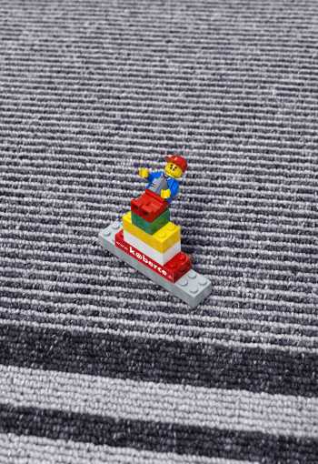 [schodove-naslapy-gandia-siva-2.jpg]