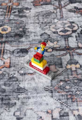 [kusovy-koberec-nemo-98-3.jpg]