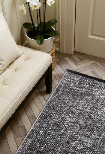 [106310_mil2_behun.jpg]