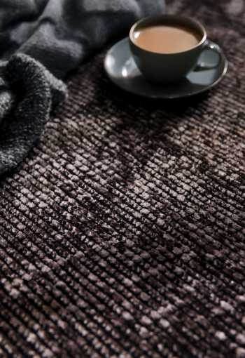 [106311_det3_behun.jpg]