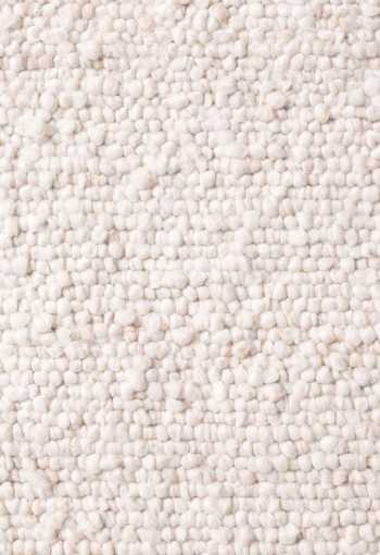 [106342_zoom_behun.jpg]