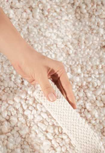 [106343_det2_behun.jpg]