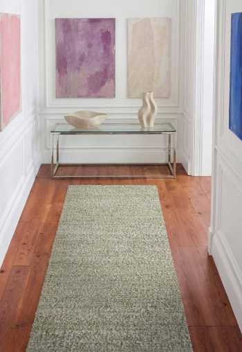 [106347_mil_behun.jpg]